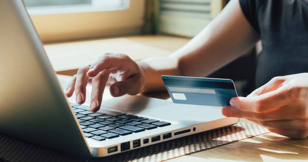 Easiest Ways To Get A Credit Card Approved in Singapore