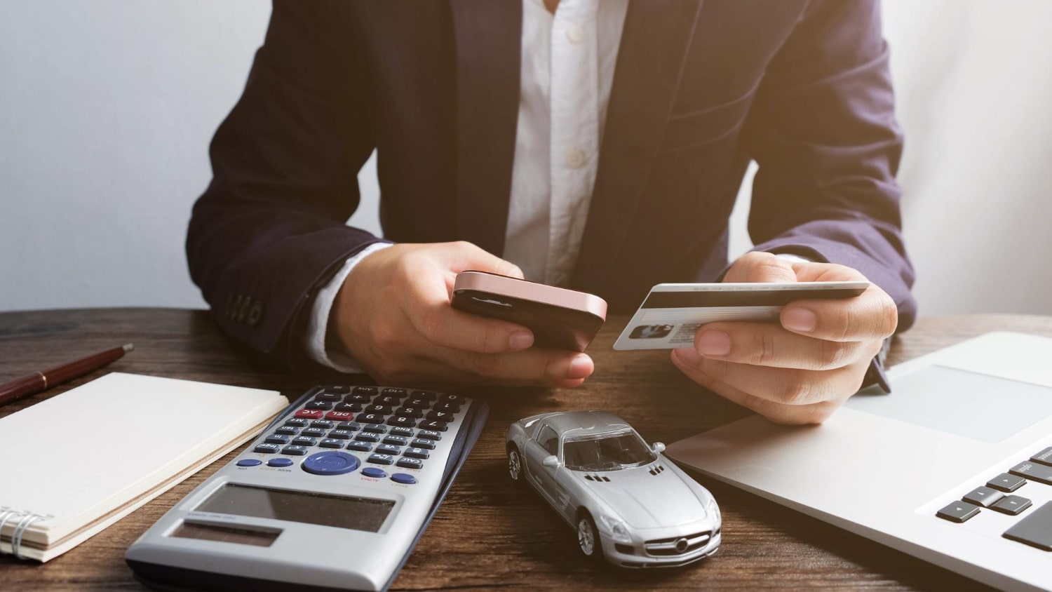 Car loan budgeting with calculator
