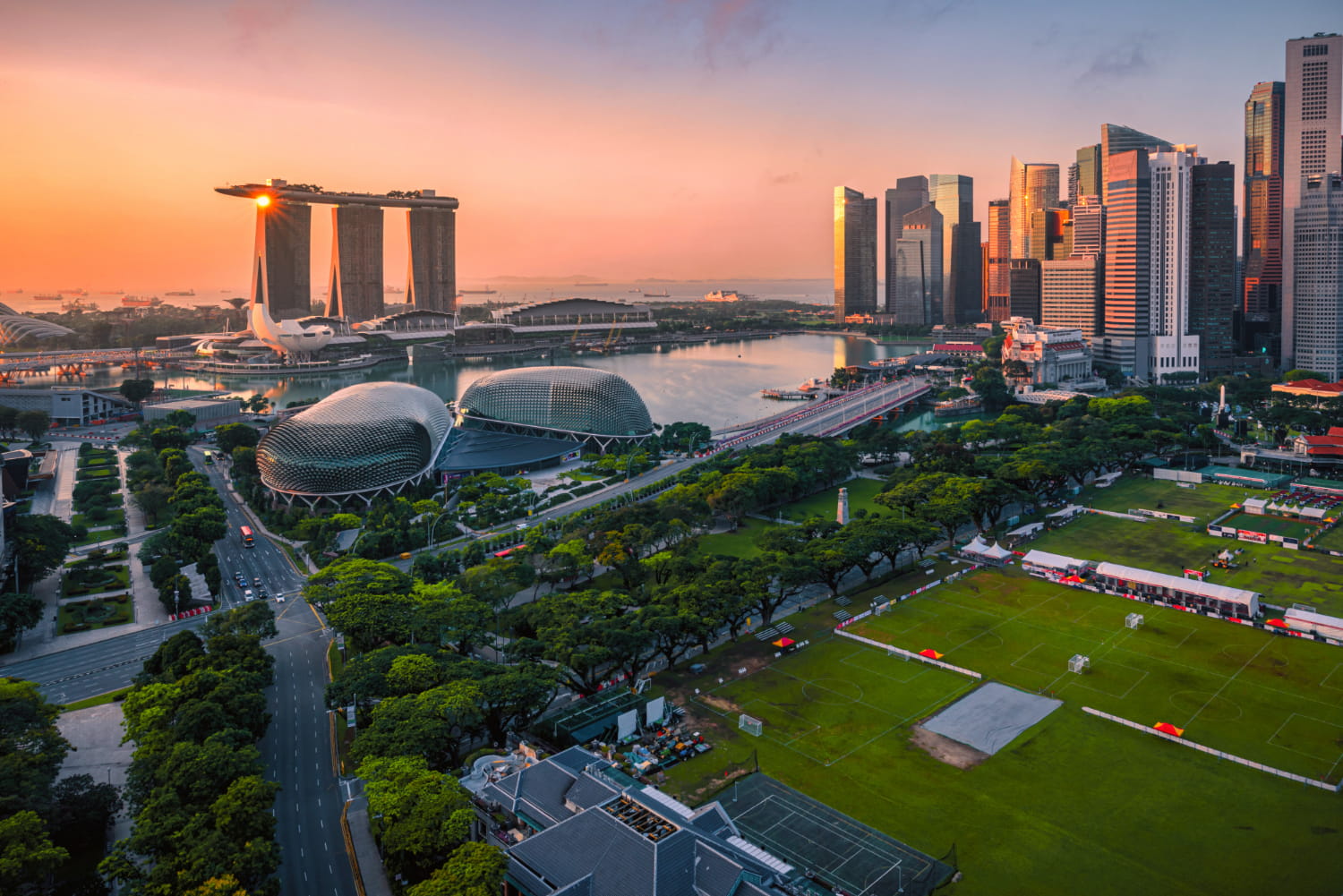 Licensed money lending in Singapore skyline